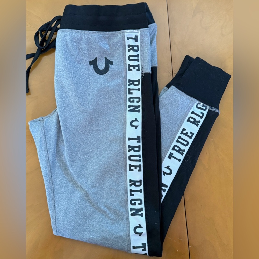 TRUE RELIGION LEGGINGS